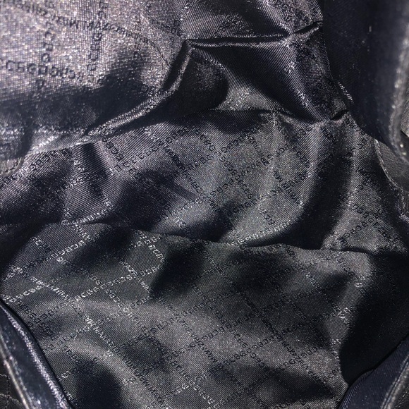 BCBGMAXAZRIA large leather purse - Picture 2 of 6